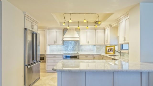 Kitchen track lighting